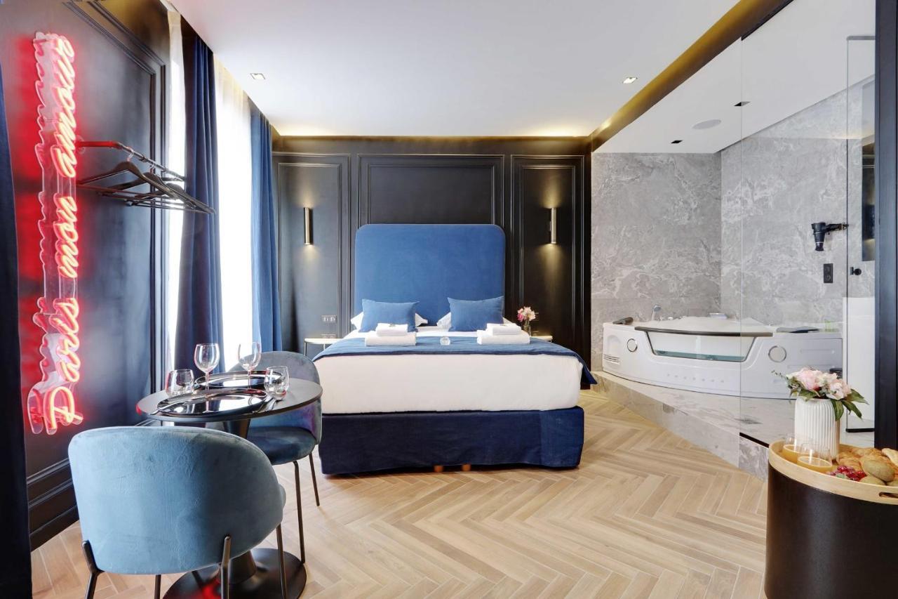 Couples Getaway Unit With Jacuzzi - City Center Parijs Buitenkant foto